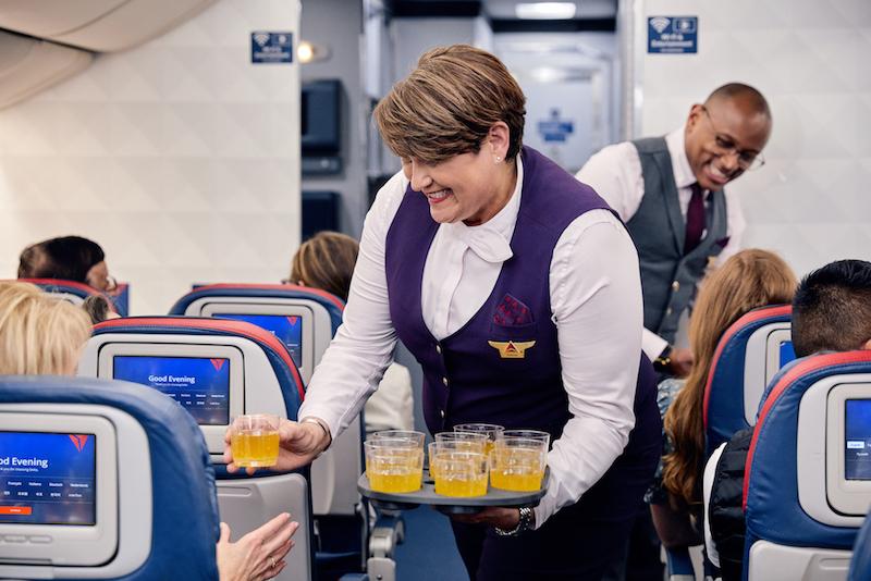 Immagine di sfondo della pagina Delta Airlines, nuova esperienza in Main Cabin 