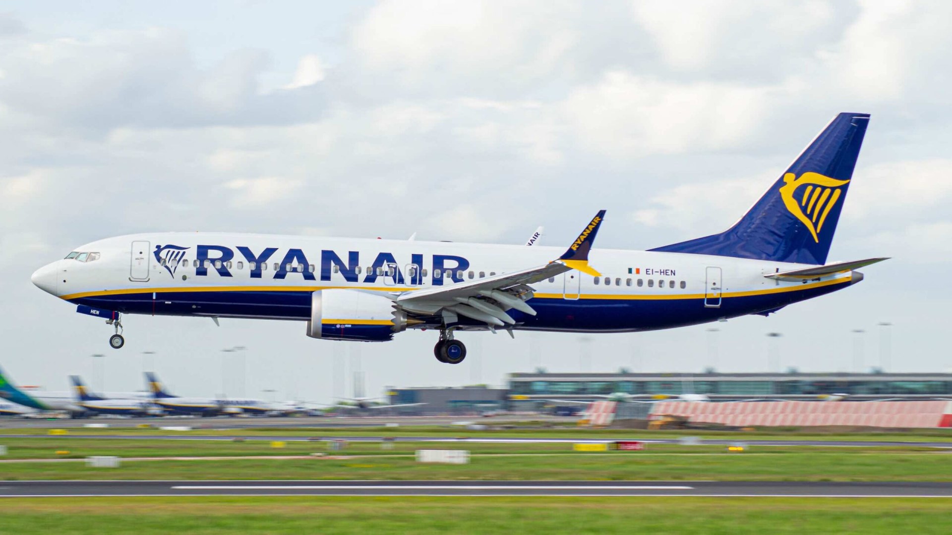 Immagine Ryanair chiude ottobre con +5% di passeggeri: 19,2 milioni in un mese