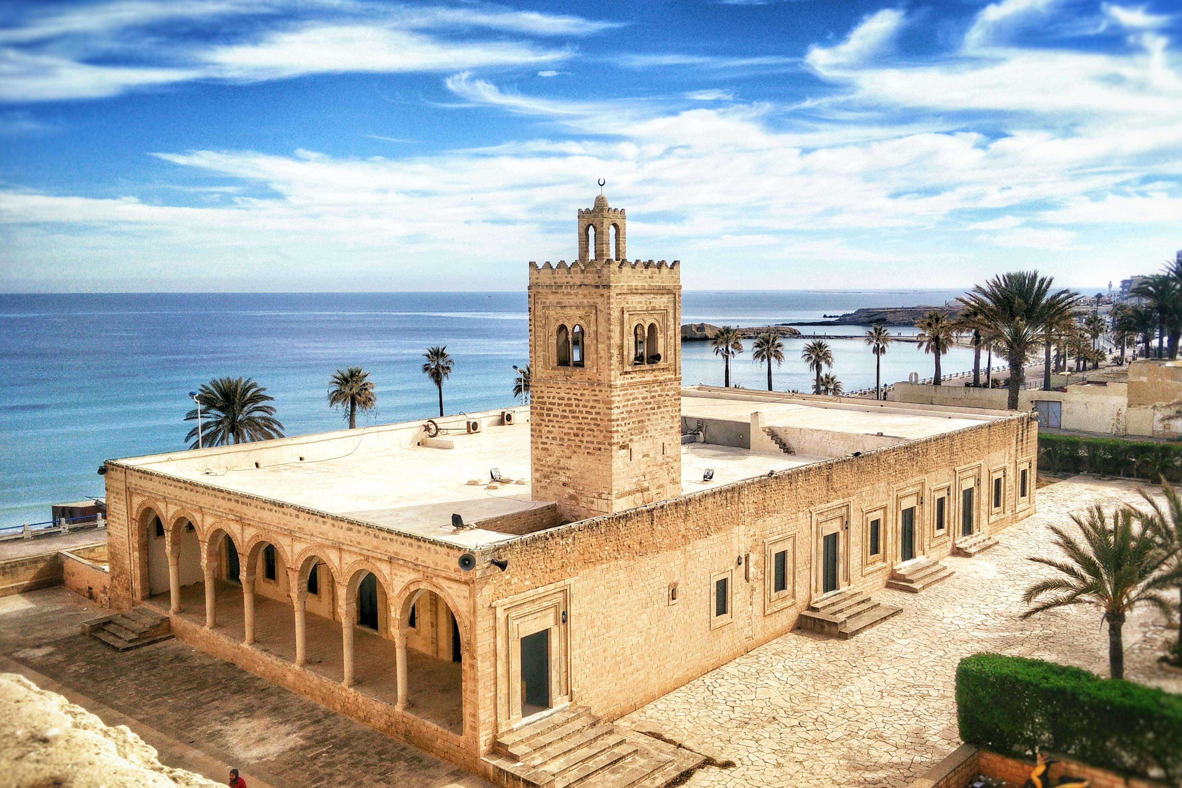 Immagine di sfondo della pagina Sicilia e Tunisia: a Palermo tre giorni per celebrare i legami tra le due sponde del Mediterraneo