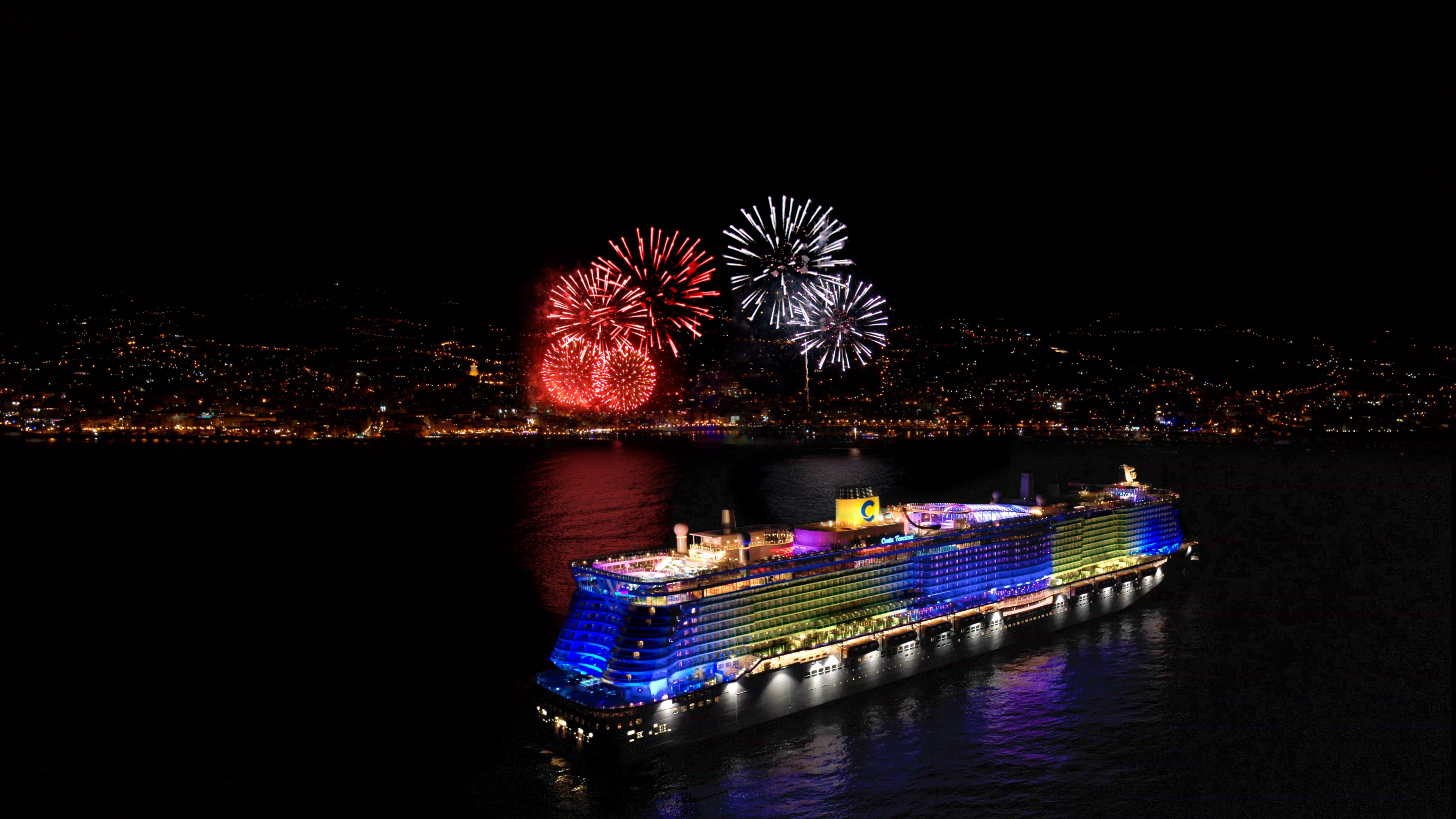 Immagine di sfondo della pagina Costa Toscana a Sanremo con la Music Cruise