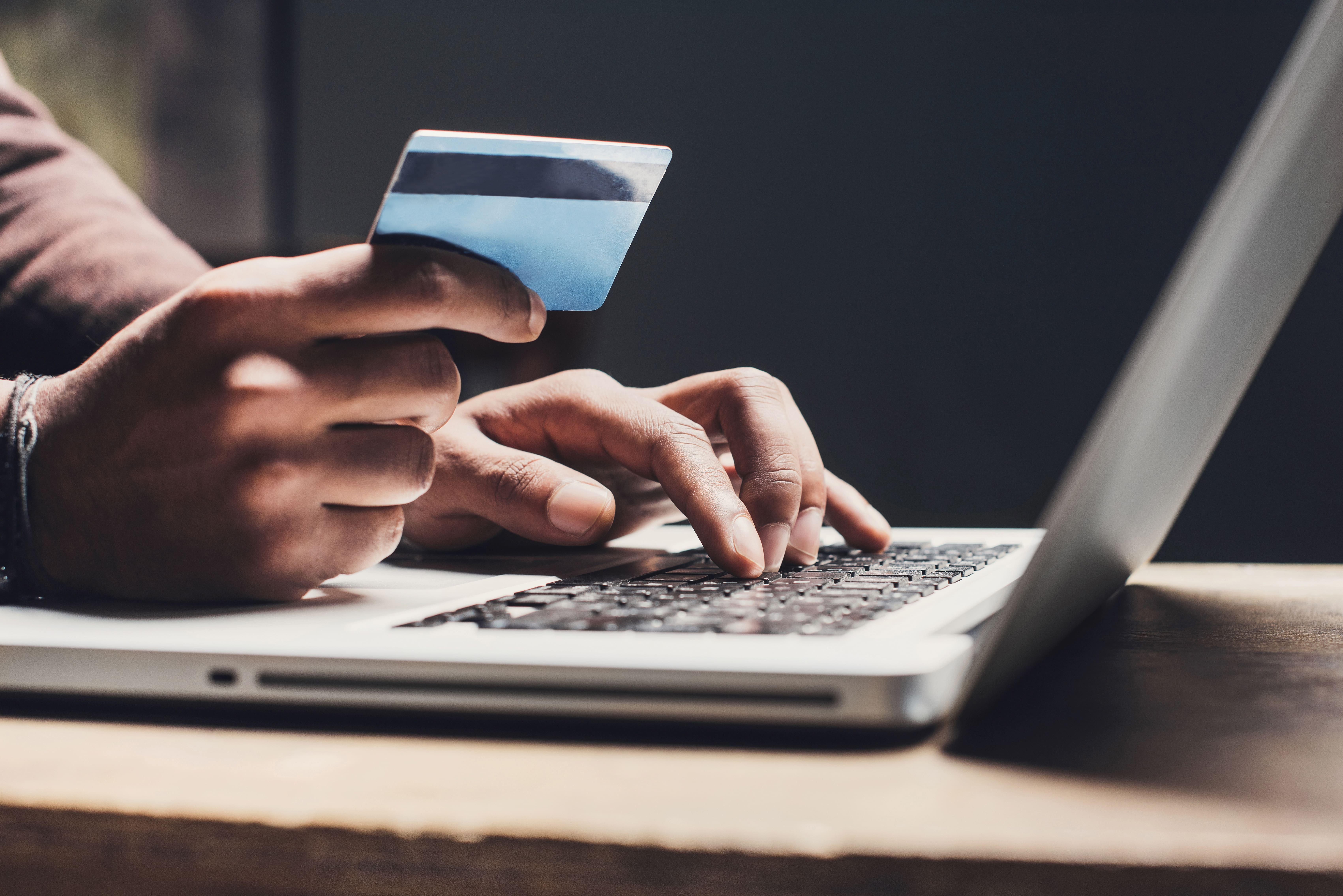 Immagine di sfondo della pagina Avis Budget Group lancia il check in digitale