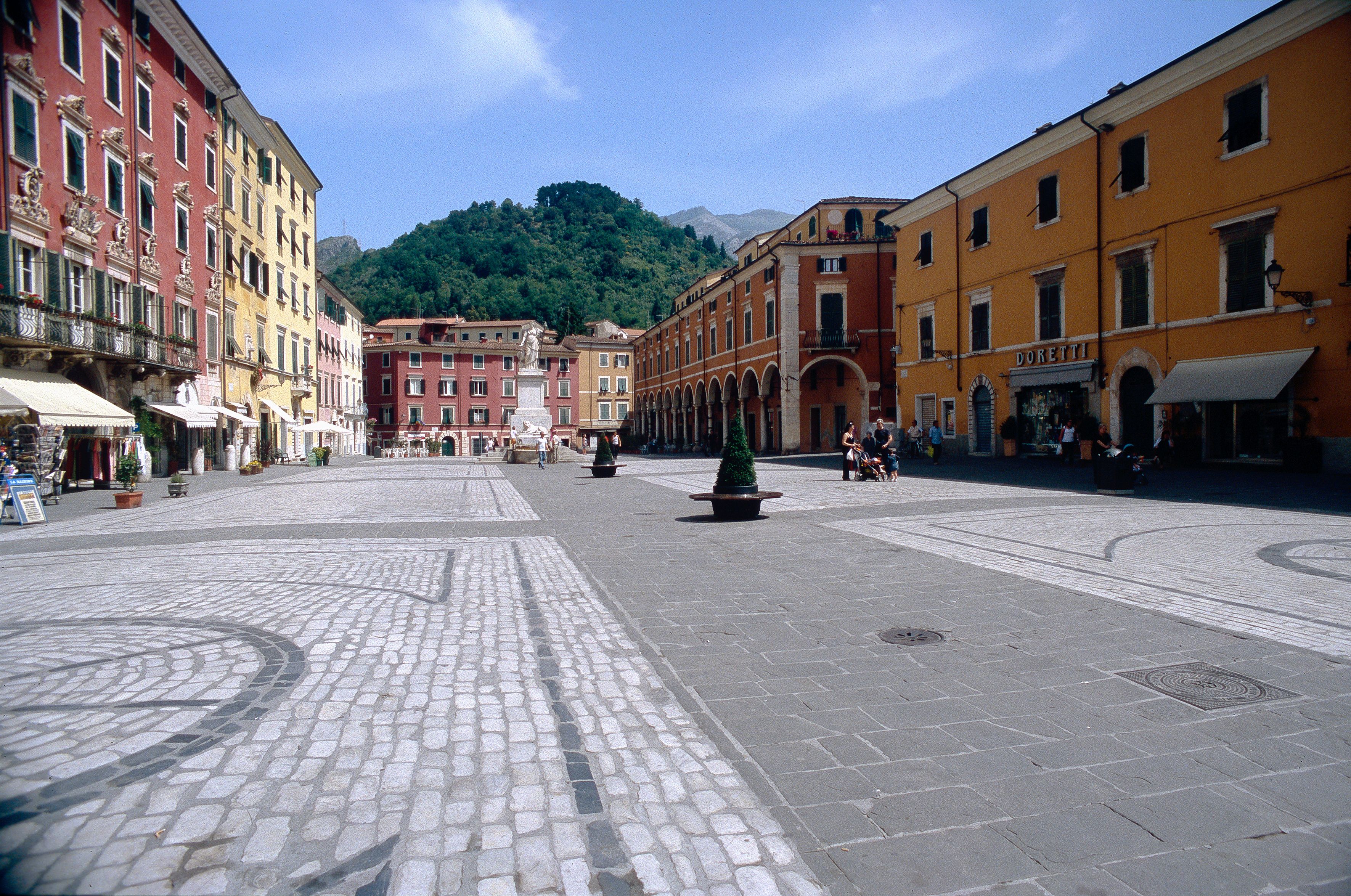 Immagine di sfondo della pagina La vitalità culturale della Toscana