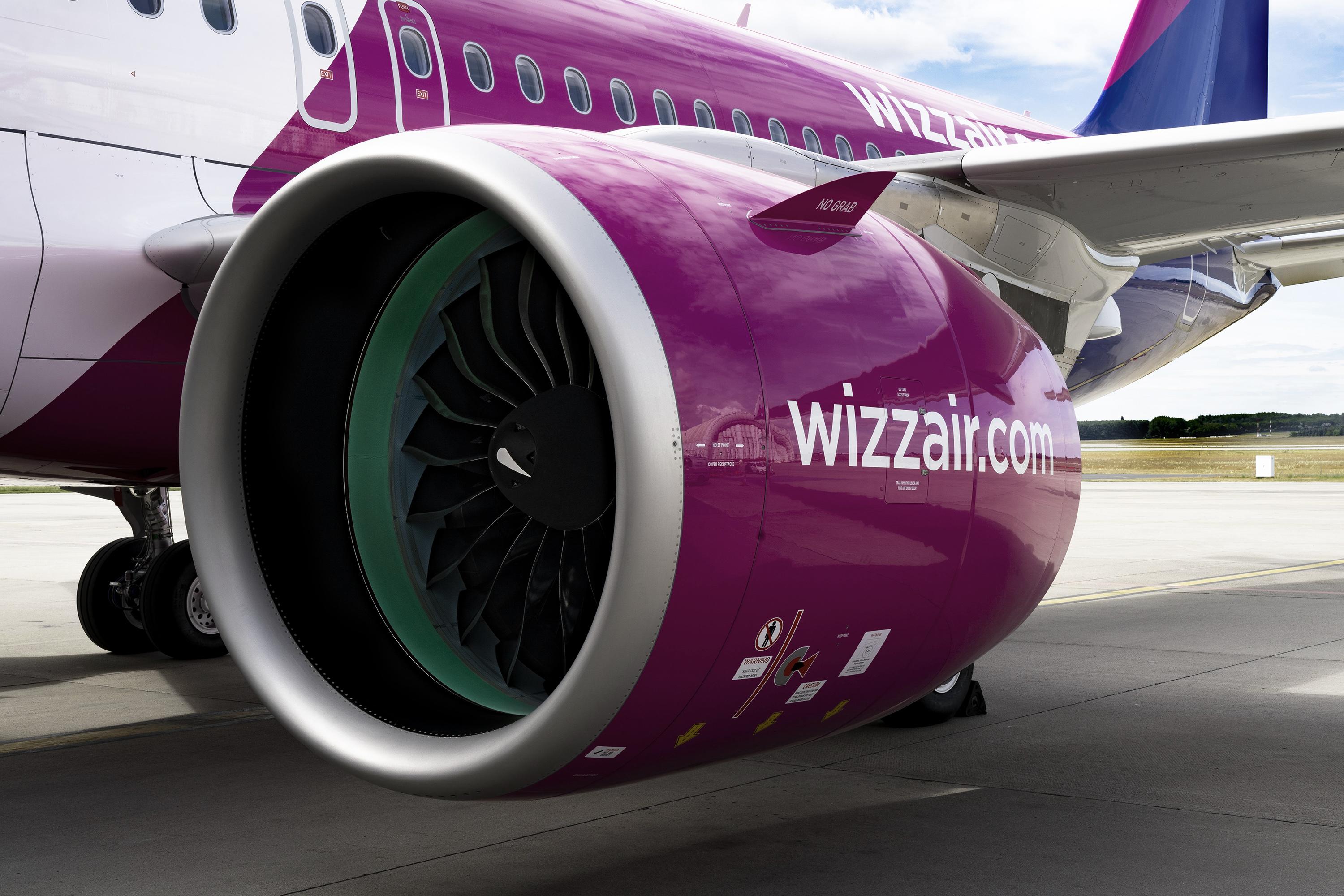 Immagine di sfondo della pagina Wizz Air nuova rotta Ancona-Tirana
