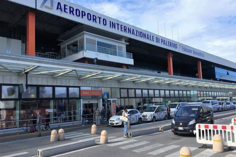 Immagine di sfondo della pagina Numeri in crescita per l'aeroporto di Palermo