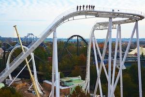 Immagine di sfondo della pagina Gardaland: le nuove montagne russe  superano i 42 metri di altezza