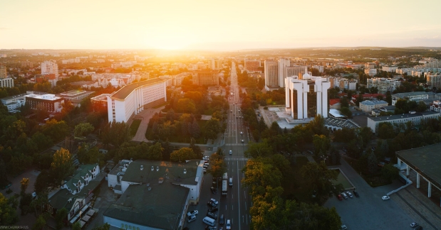 Immagine di sfondo della pagina Moldova Business Week 2025: dieci anni di cooperazione e oltre 30 eventi in agenda