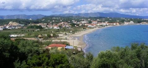 Immagine di sfondo della pagina Julia Viaggi punta sul mare della  Grecia 