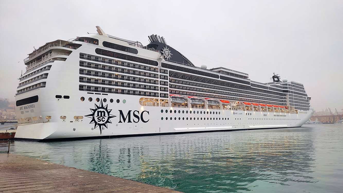 Immagine di sfondo della pagina Partita da Genova la MSC World Cruise 2025 già guardando al 2027