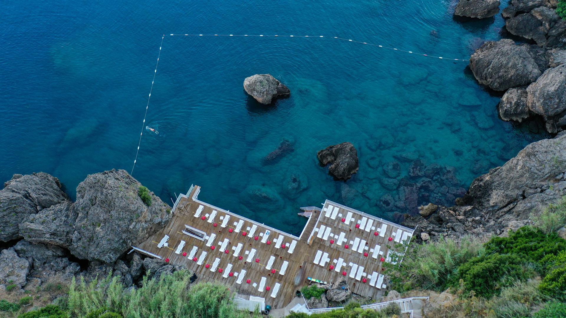 Immagine di sfondo della pagina Turchia, ad Antalya record di bandiere blu