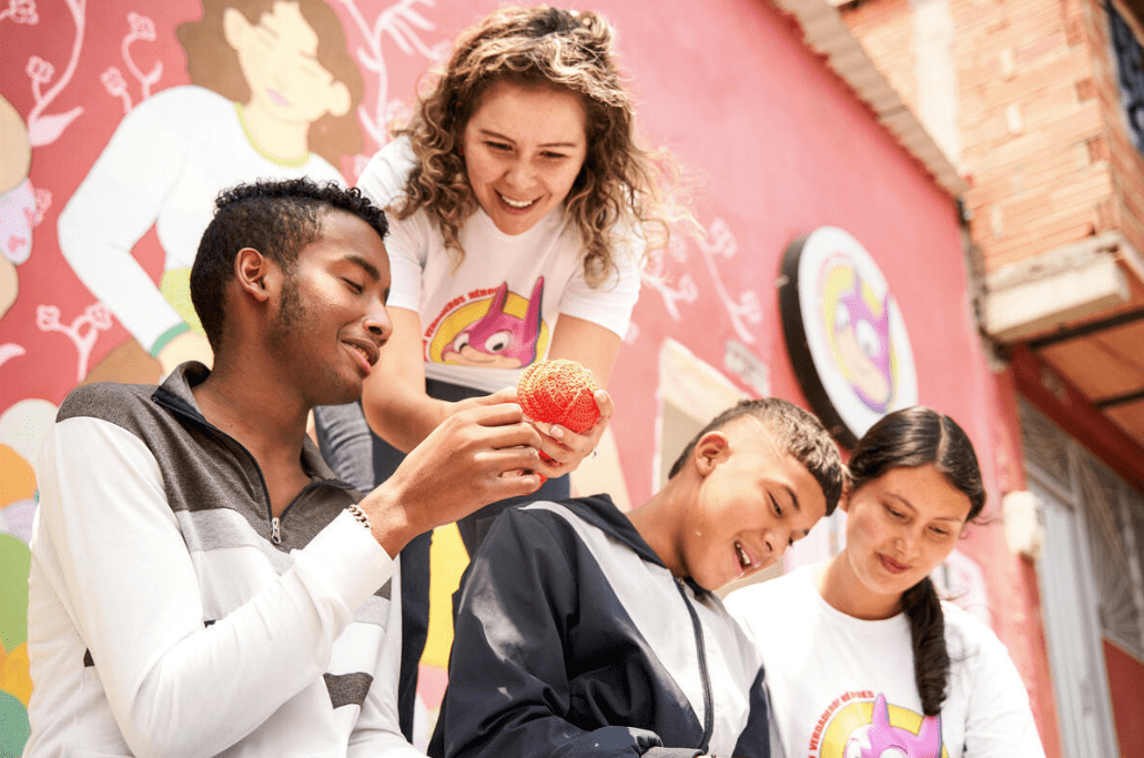 Immagine Airbnb sostiene sei organizzazioni non profit italiane tramite il Community Fund