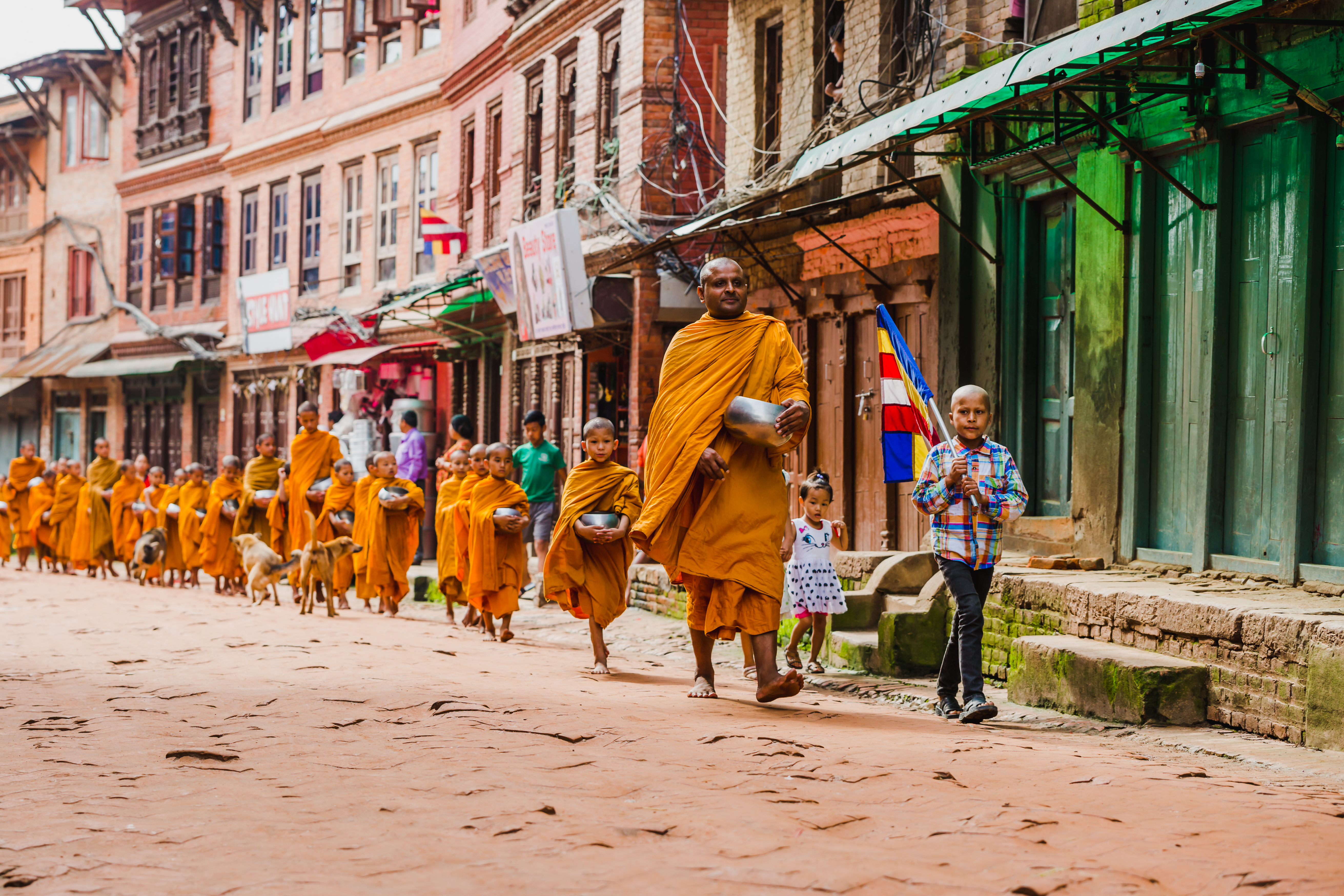 Immagine di sfondo della pagina Nepal con Viaggigiovani.it: l’autenticità di un viaggio responsabile