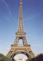 Immagine di sfondo della pagina Volagratis: le preferenze degli italiani per le feste. Parigi e Londra al top della classifica   