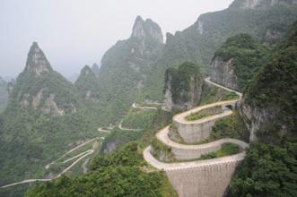 Immagine di sfondo della pagina Cina, l’Hunan alternativo