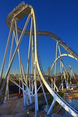 Immagine di sfondo della pagina Gardaland: completato il tracciato delle montagne russe