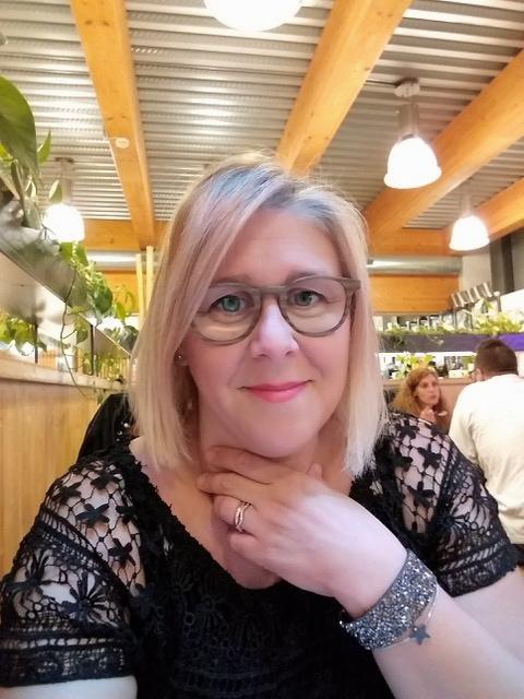 Immagine di sfondo della pagina Claudia Bonfanti Sole di Serio Travel Gazzaniga 