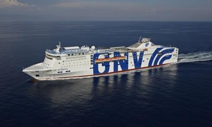 Immagine di sfondo della pagina Suprema, nuova livrea  Grandi Navi Veloci 