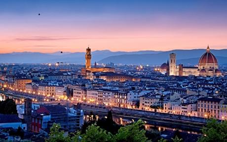 Immagine di sfondo della pagina NH Hotel Group-Italia entra nel network di Firenze Convention and Visitors Bureau   