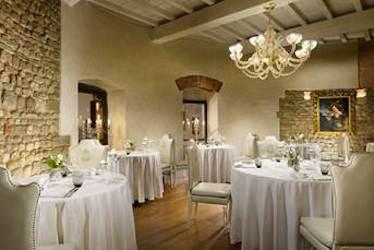 Immagine di sfondo della pagina Natale e Capodanno all'Hotel Brunelleschi nel cuore di Firenze