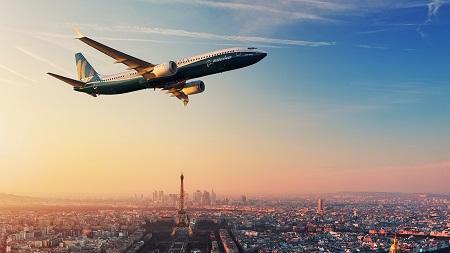 Immagine di sfondo della pagina Boeing: 737 MAX 10 con maggiore capacità