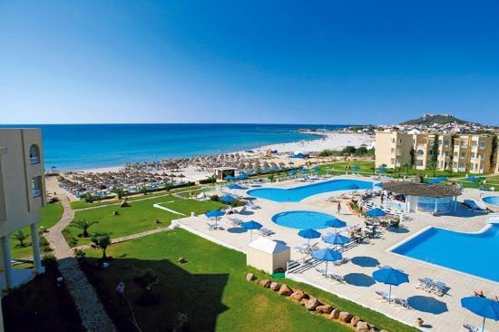 Immagine di sfondo della pagina InViaggi: Kelibia Beach Hotel & Spa parla italianoo