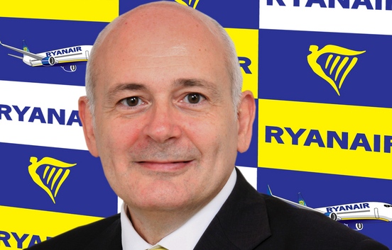 Immagine di sfondo della pagina Ryanair vola da Palermo a Valencia