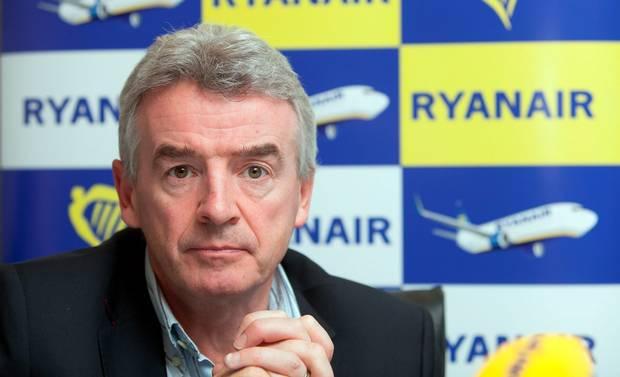 Immagine di sfondo della pagina Ryanair, nuovi voli da Crotone