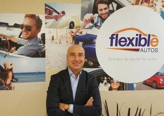 Immagine di sfondo della pagina Flexible Autos, novità Invia Preventivo 