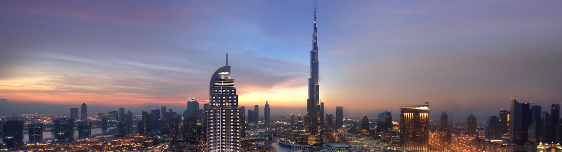 Immagine di sfondo della pagina Emirates, le offerte last minute per l'estate