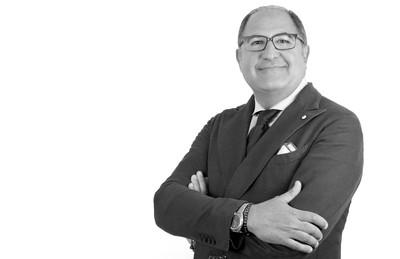 Immagine di sfondo della pagina Uvet, riparte l'Uacademy