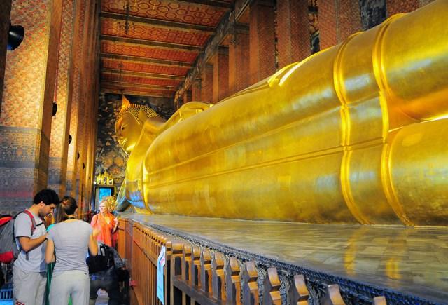Immagine di sfondo della pagina Thailandia,  Wat Pho spopola su TripAdvisor