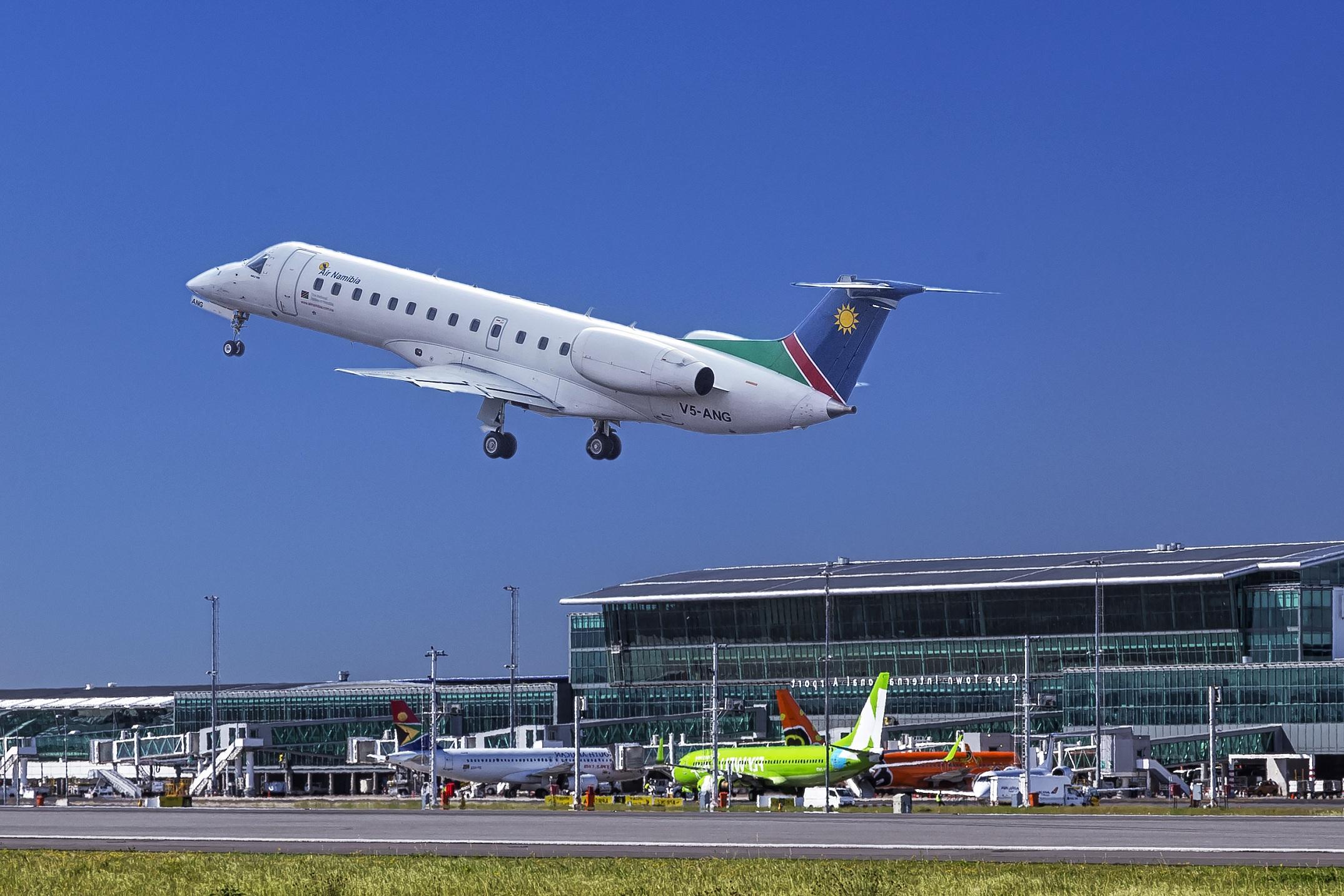 Immagine di sfondo della pagina Air Namibia - volo quotidiano Windhoek-Gaborone-Durbam