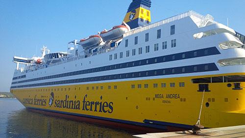 Immagine di sfondo della pagina Sconti del 50% su Corsica Sardinia Ferries