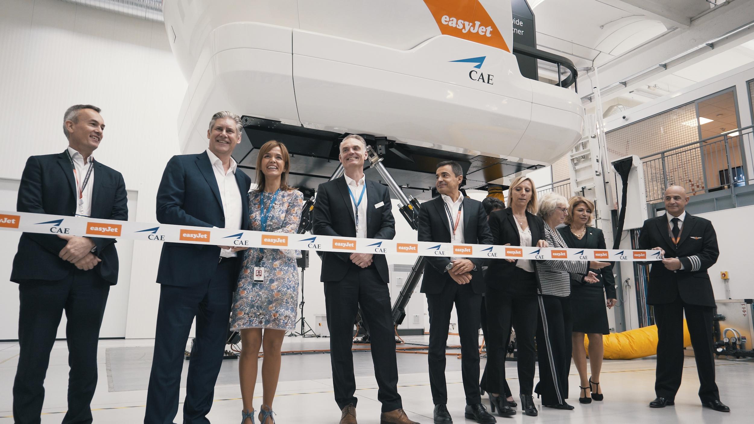 Immagine di sfondo della pagina  easyJet, nuovo centro di addestramento a Malpensa