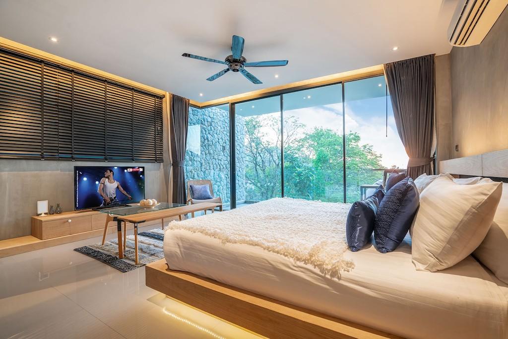 Immagine di sfondo della pagina Sky Business, 200.000 camere d'albergo in Italia