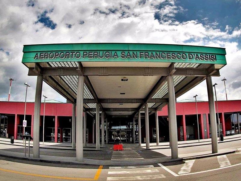Immagine di sfondo della pagina Lauda, nuovo volo da Perugia a Vienna