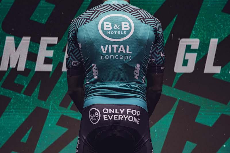 Immagine di sfondo della pagina B&B Hotels debutta al Tour de France 2020