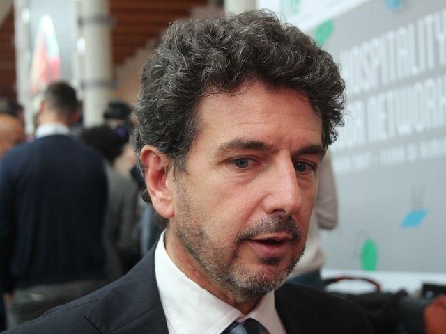 Immagine di sfondo della pagina Coronavirus e turismo: la Toscana istituisce un'unità di crisi