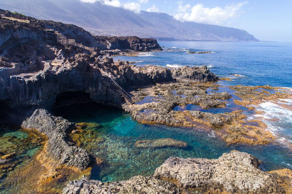 Immagine di sfondo della pagina Isole Canarie, app su test tracciamento Covid 19