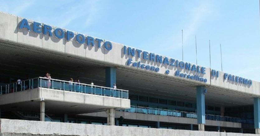Immagine di sfondo della pagina Ryanair spinge su Palermo: 26 rotte per l'estate