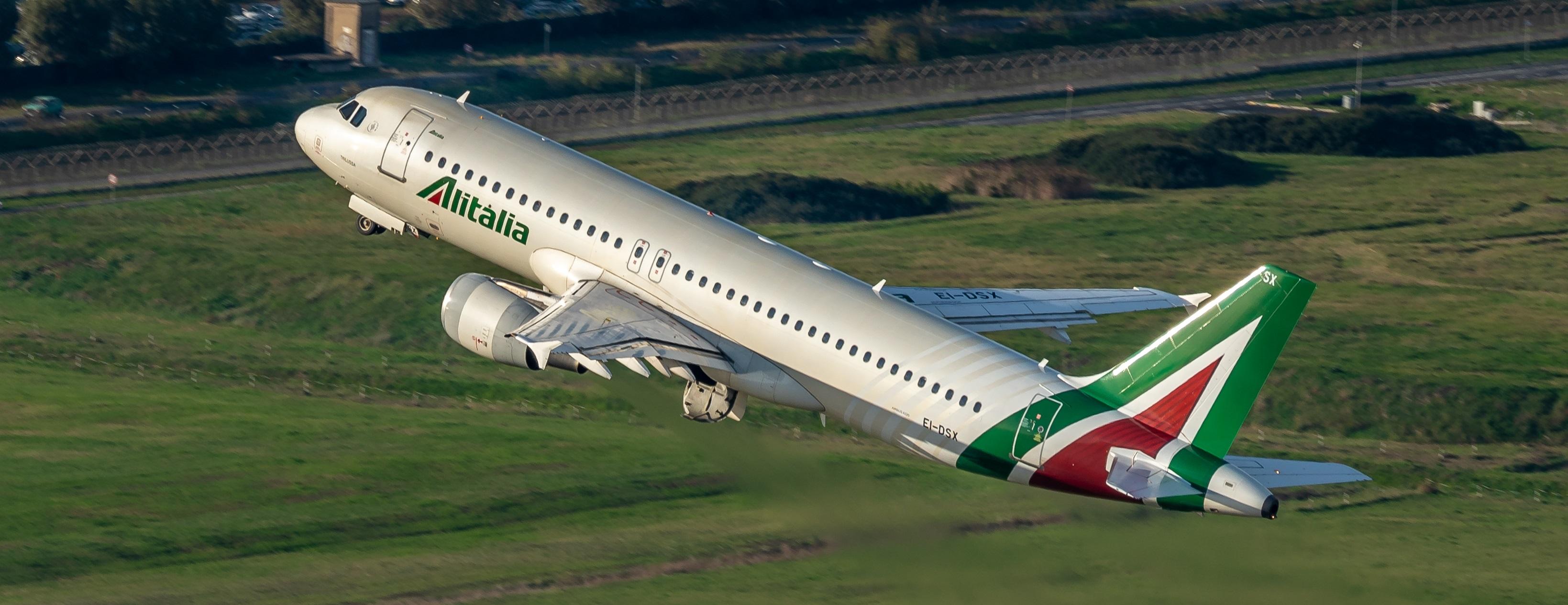Immagine di sfondo della pagina Alitalia, 23 destinazioni da Linate