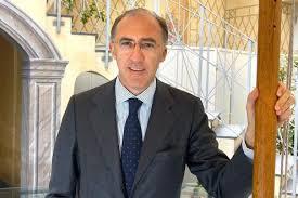 Immagine di sfondo della pagina SAVE, Marchi confermato presidente