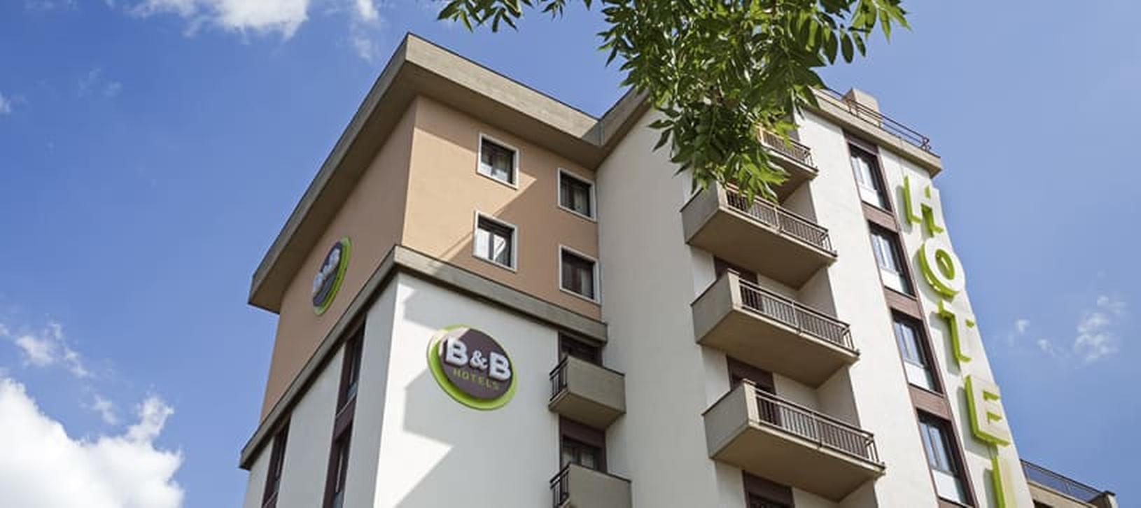 Immagine di sfondo della pagina B&B Hotel Firenze Novoli diventa albergo sanitario