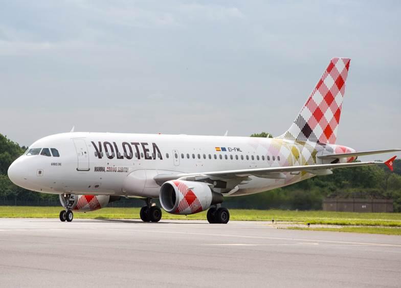 Immagine di sfondo della pagina Volotea, un nuovo A319 a Genova