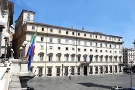 Immagine di sfondo della pagina Nuovo Dpcm, ancora stop a spostamenti tra Regioni 