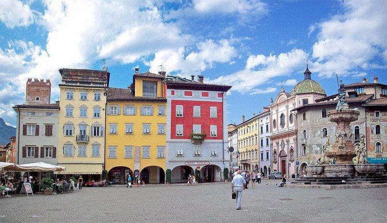 Immagine di sfondo della pagina Trentino, un'estate di eventi