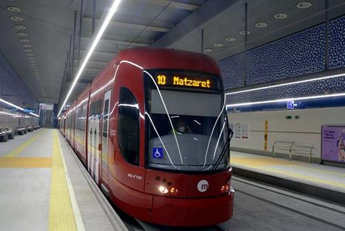Immagine di sfondo della pagina Valencia, fermata metro per la Città delle Arti 