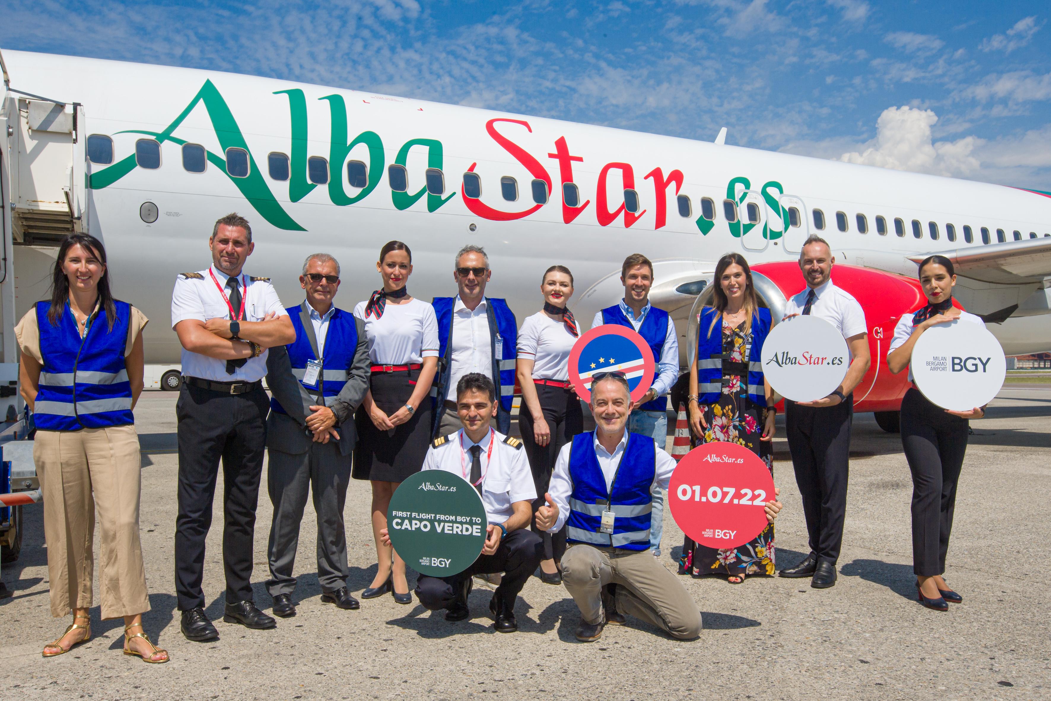 Immagine di sfondo della pagina Albastar vola da Bergamo a Capoverde