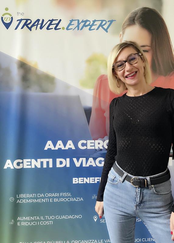 Immagine di sfondo della pagina Cresce l'organico di Travel Expert