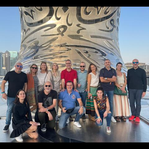 Immagine di sfondo della pagina Tourmeon, corporate trip a Dubai con Emirates